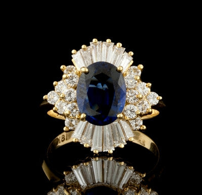 2.88ct Oval Sapphire & Diamond Ring