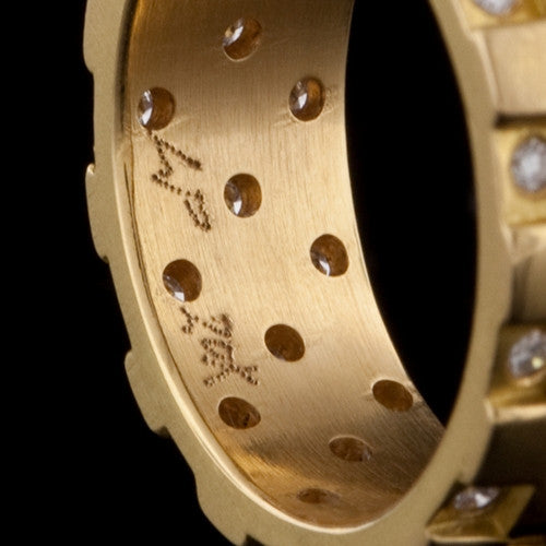 20KT Gold & Diamond Band