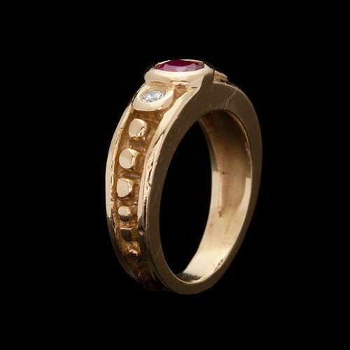 Ruby & Diamond 18Kt Band Ring