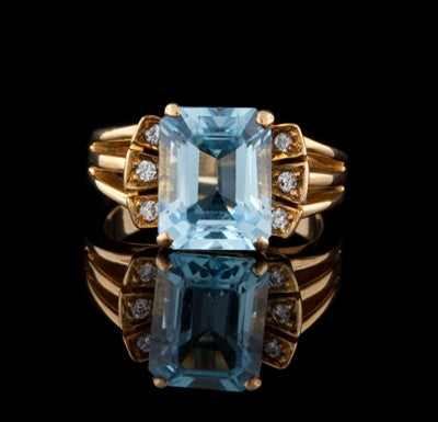 4ct Aquamarine & Diamond 18KT Ring