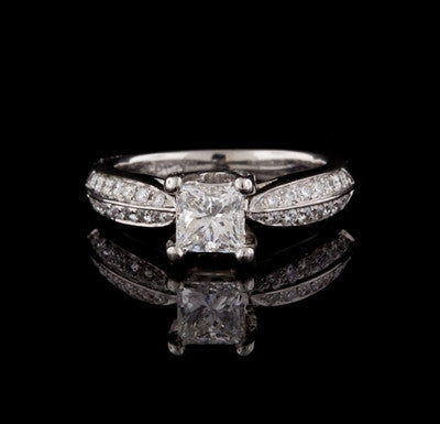 1.05ct tw Princess Cut Diamond Ring