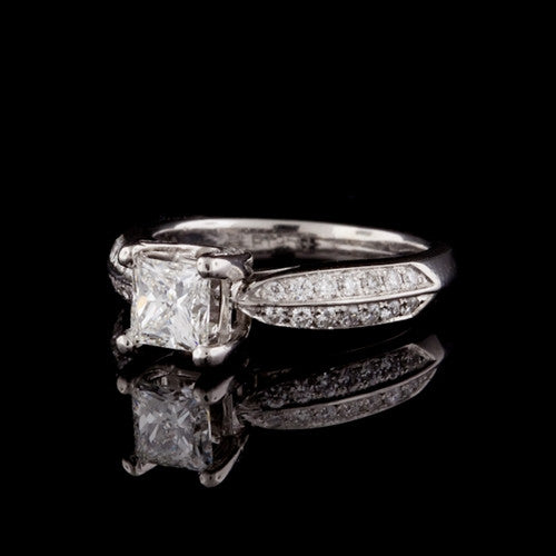 1.05ct tw Princess Cut Diamond Ring