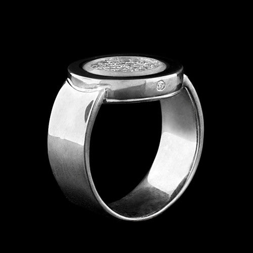 18KT Circle Diamond Ring