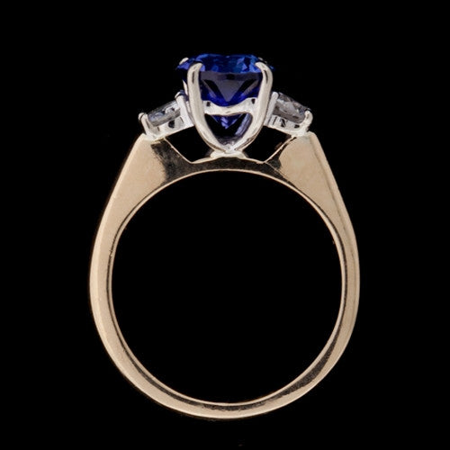 2.5ct Tanzanite & Diamond Ring