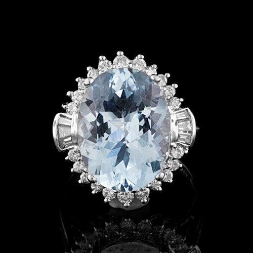 7ct Aquamarine & Diamond 18KT Ring