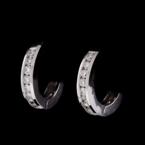 14KT Diamond Huggie Hoop Earrings