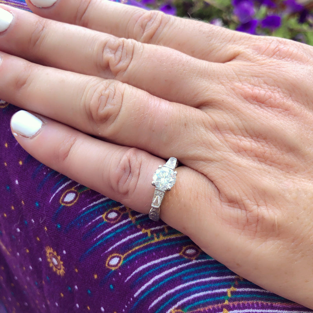 1.50ct tw Round Brilliant Cut Diamond Ring