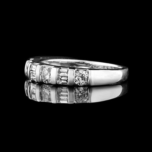 14KT Diamond Band