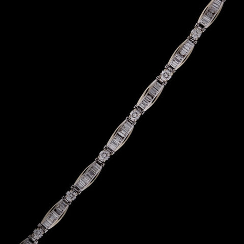 2.85ct tw Diamond Bracelet