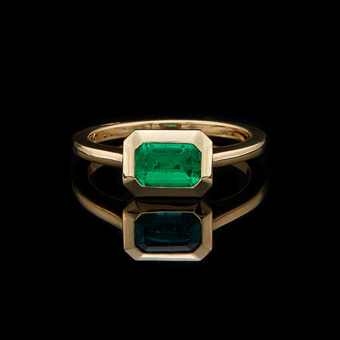 Rectangular-Cut Emerald & 18k Yellow Gold Ring