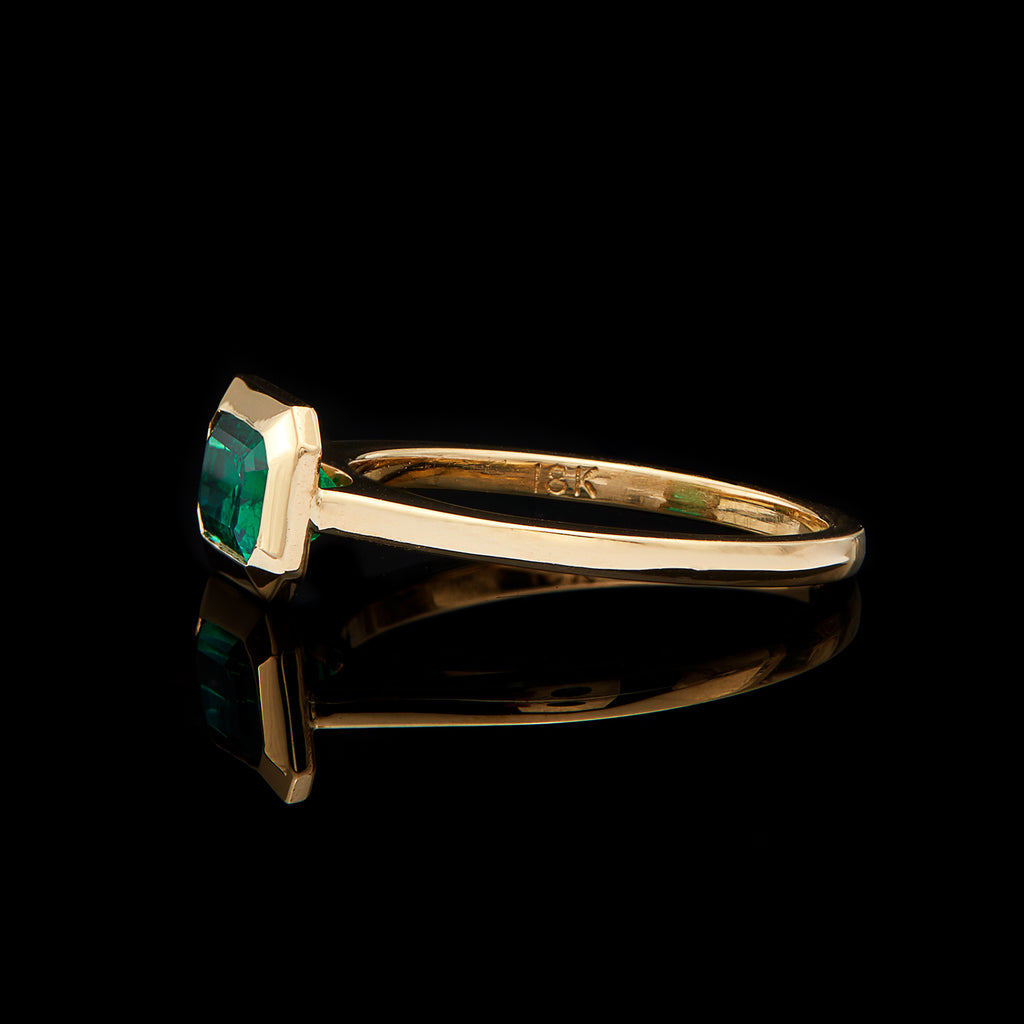 Rectangular-Cut Emerald & 18k Yellow Gold Ring