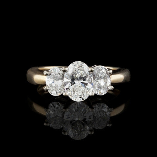 1.52ct tw Oval Diamond Ring