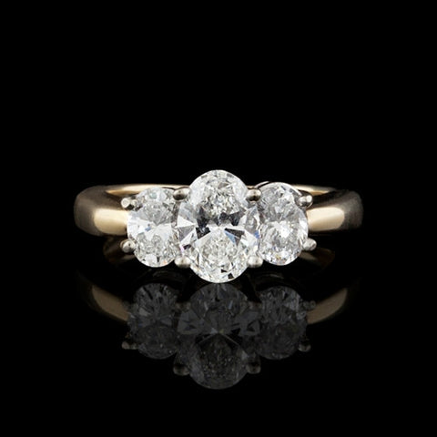 1.52ct tw Oval Diamond Ring
