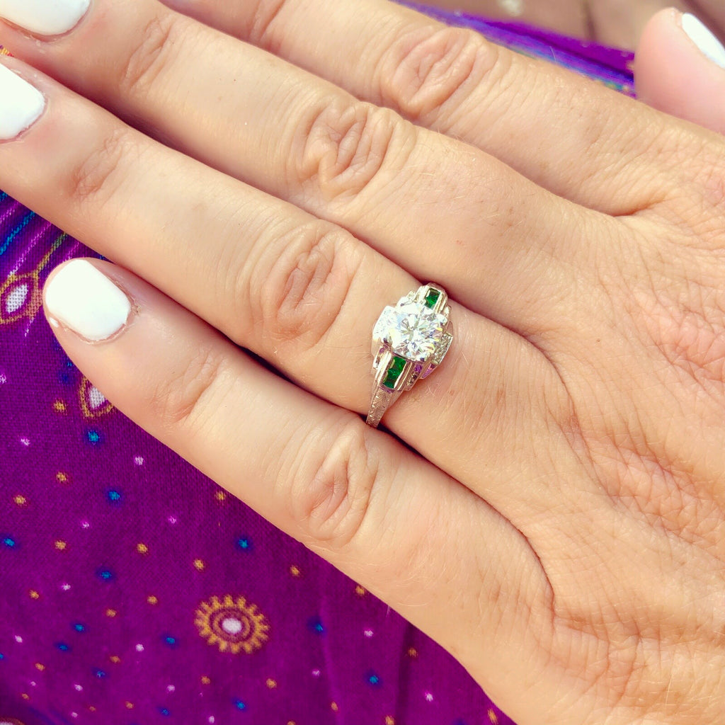 EGL 0.90-ct F/SI1 Diamond & Emerald Engagement Ring