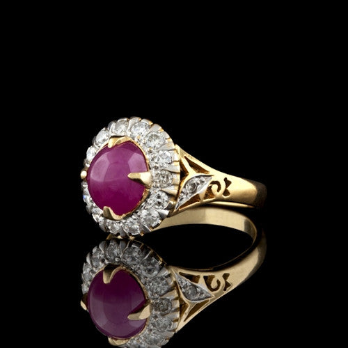 18Kt Star Ruby & Diamond Ring