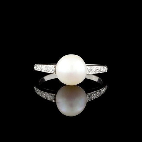 Platinum Pearl & Diamond Ring