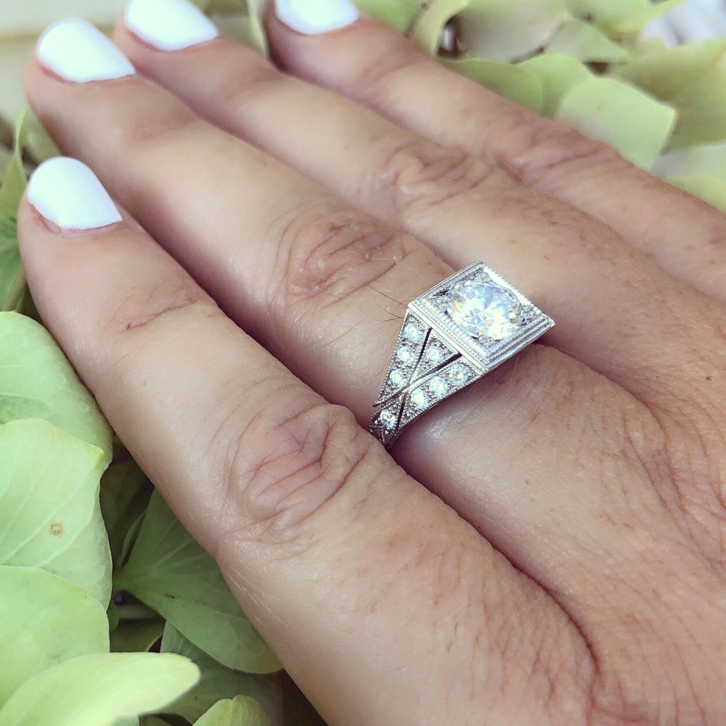 GIA 1.05ct F/SI1 Diamond Platinum Ring