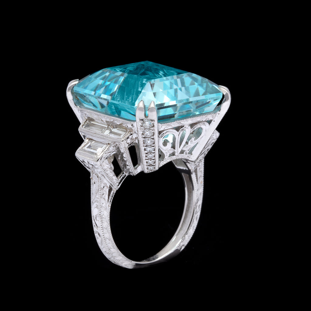 Impressive Aquamarine & Diamond Ring