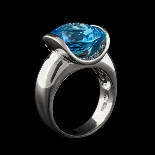 10ct Blue Topaz & Diamond Ring