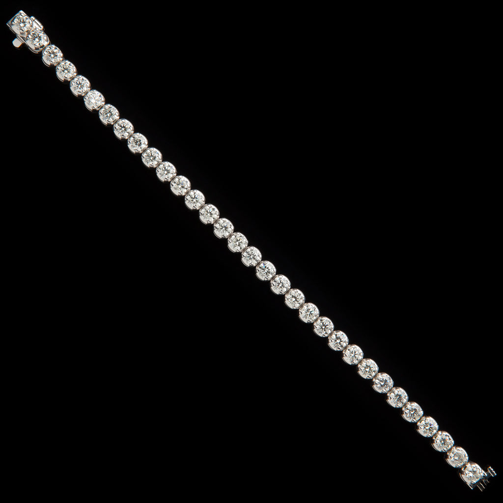 10.66 carat White Gold Diamond Tennis Bracelet