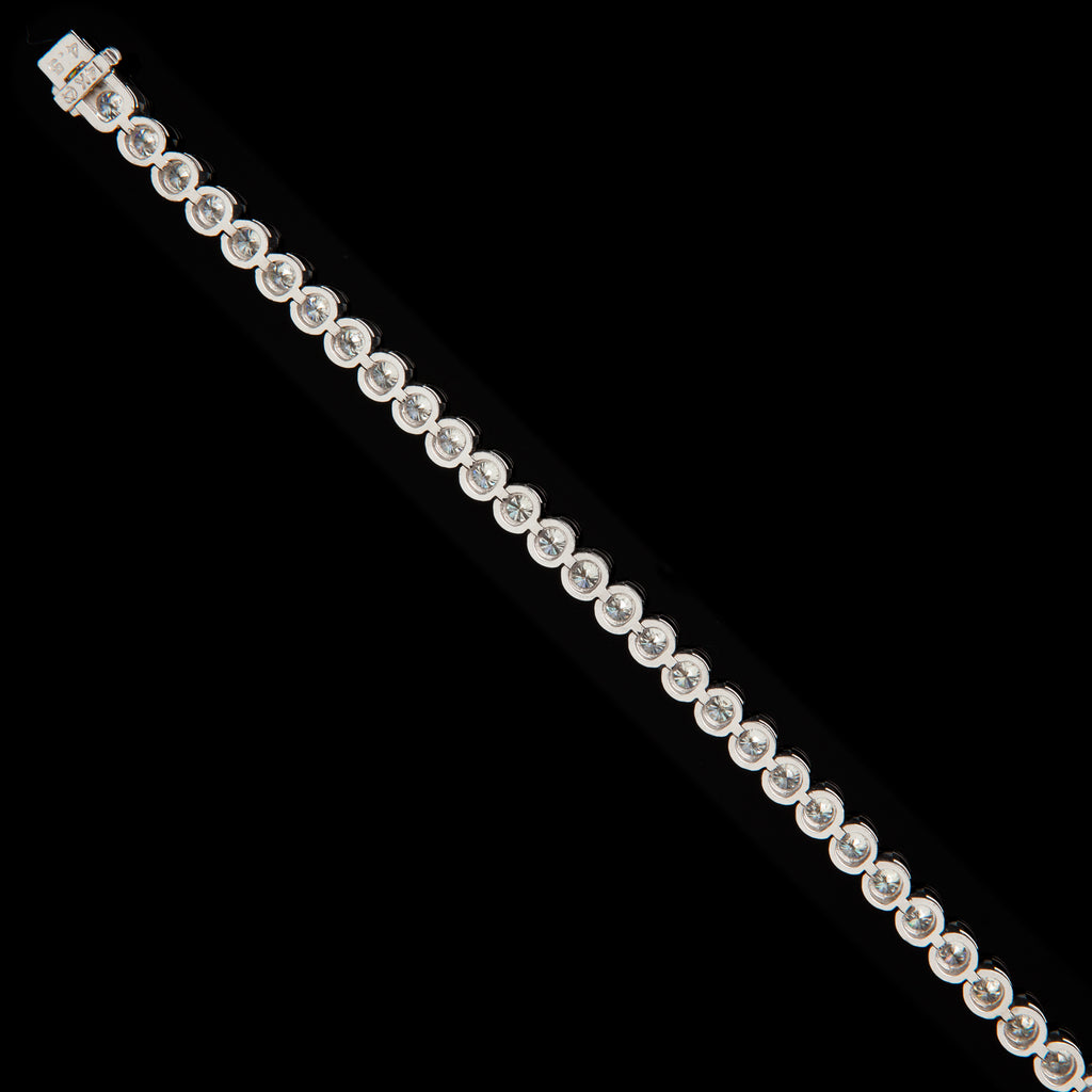 10.66 carat White Gold Diamond Tennis Bracelet