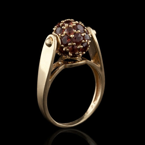 Vintage Garnet Sphere Cocktail Ring
