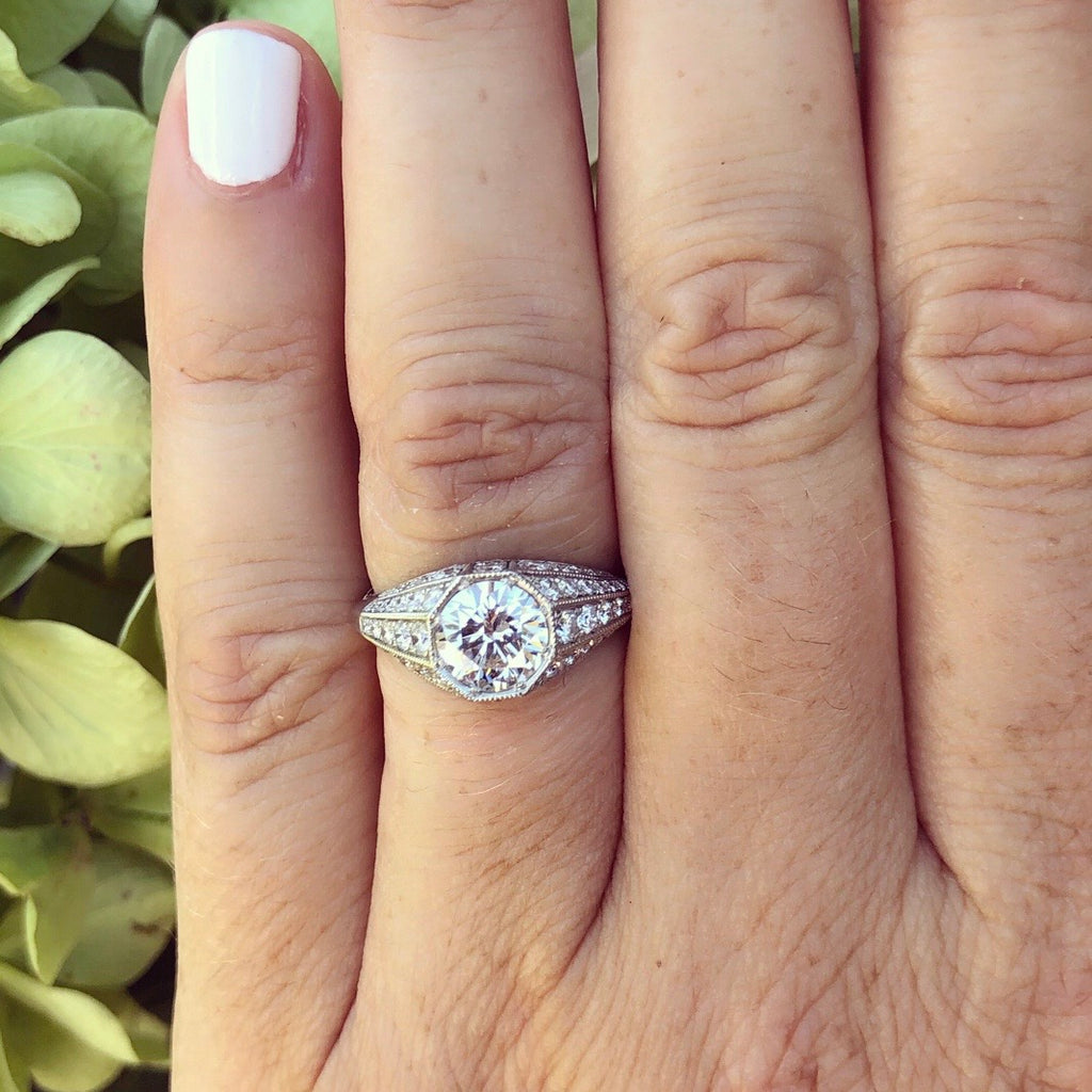 GIA 1.04ct G/VS2 Round Brilliant Diamond Platinum Ring