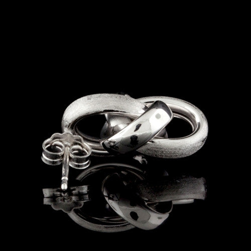 18Kt White Gold Knot Earrings