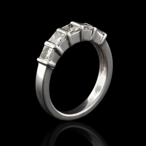 1ct tw Princess Cut Diamond Band Ring