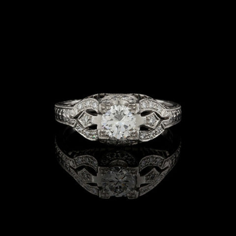 0.82ct tw Round Brilliant Cut Diamond Ring