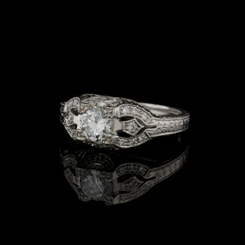 0.82ct tw Round Brilliant Cut Diamond Ring