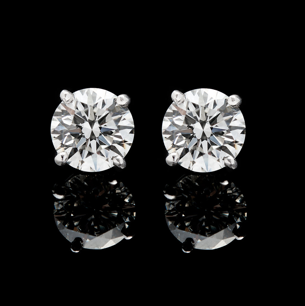 3.05 carat Diamond Stud Earrings