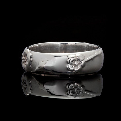 Tiffany & Co. Silver Flower Band Ring