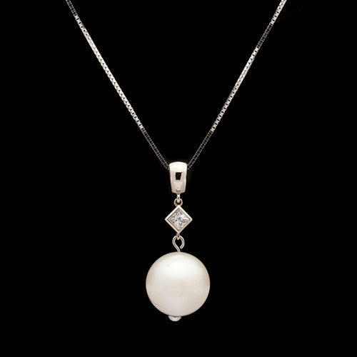 Pearl & Diamond Drop Necklace