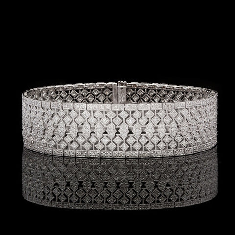 7.30ct tw Diamond 18Kt Bracelet