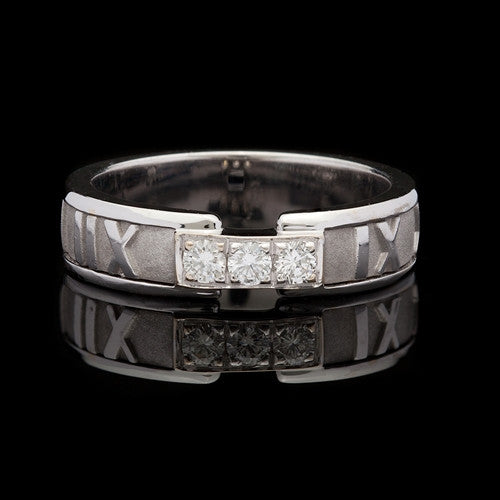 Tiffany & Co. 18Kt Atlas Diamond Ring