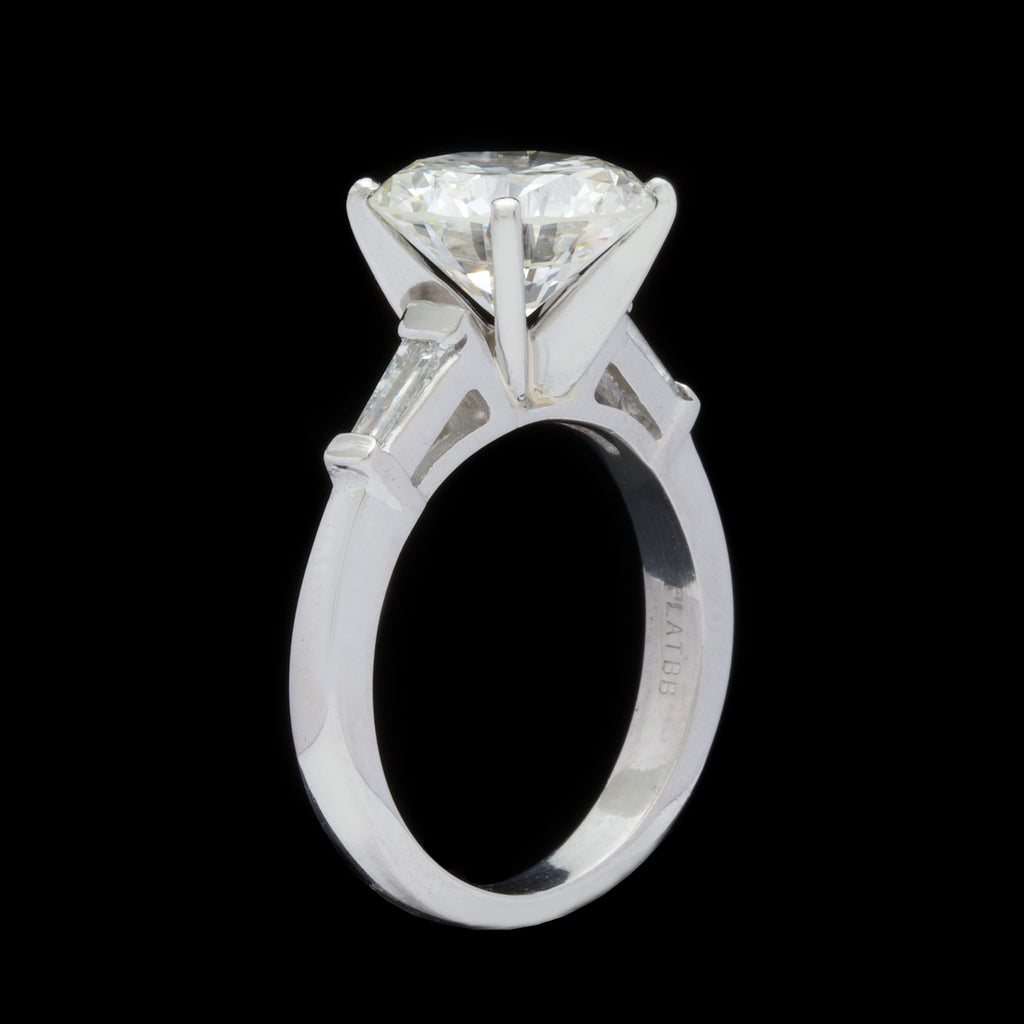 GIA 2.97ct Round Brilliant Cut Diamond in Platinum Setting