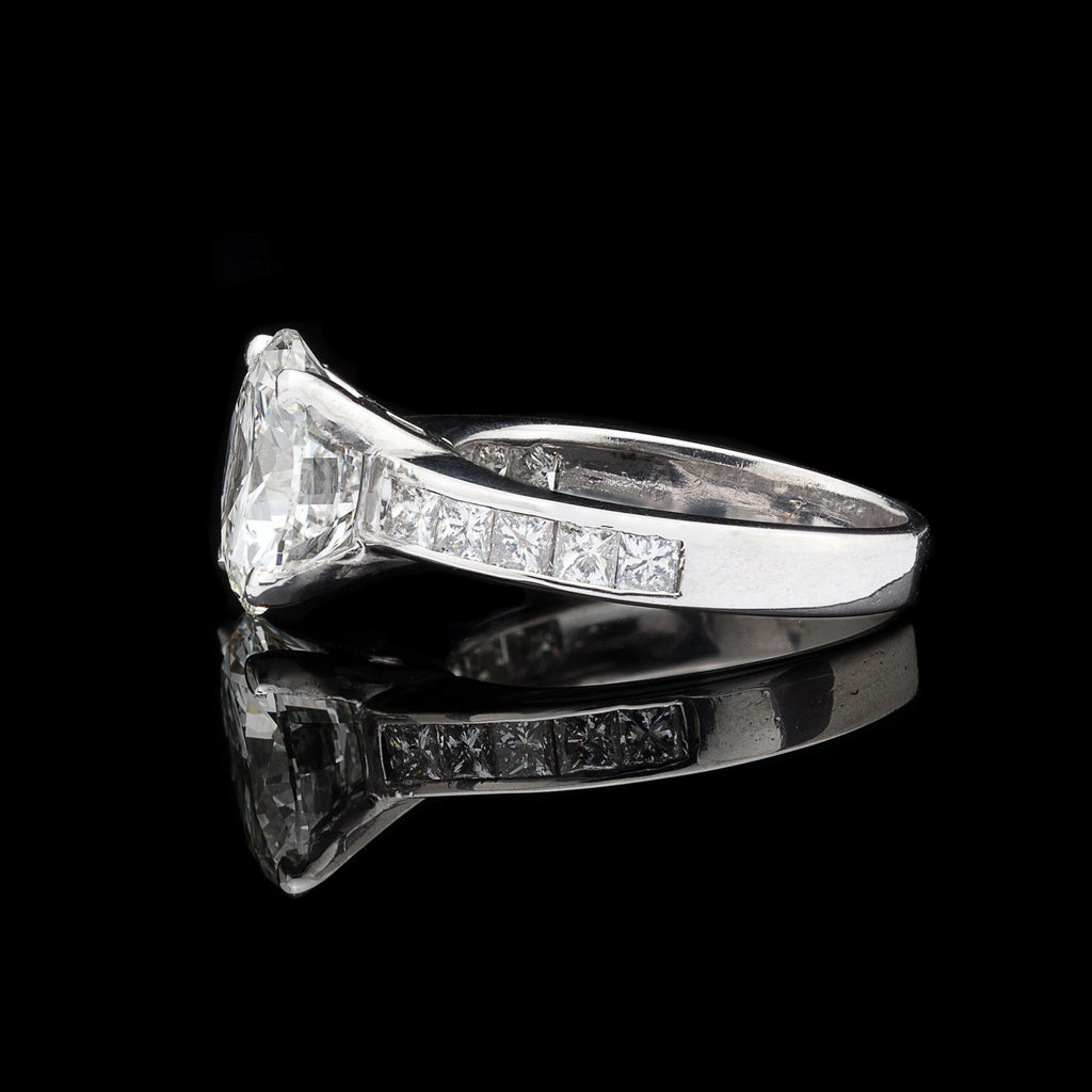 GIA 3.16 carat Round Diamond Engagement Ring