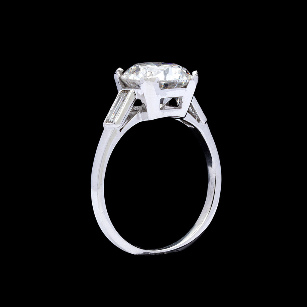 GIA 2.52-ct. F/SI1 Round Brilliant-Cut Diamond Engagement Ring
