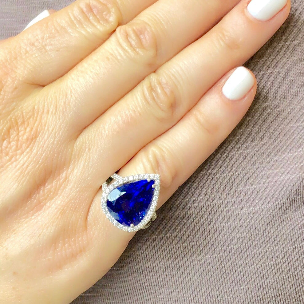 12.67 Carat Natural Vivid Blue Tanzanite & Diamond Ring