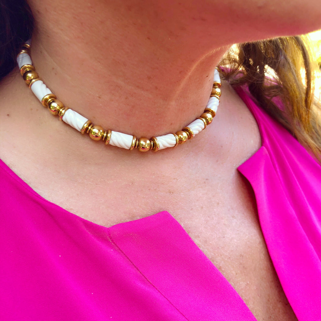 Bulgari Chandra Porcelain 18Kt Yellow Gold Necklace, circa 1970s