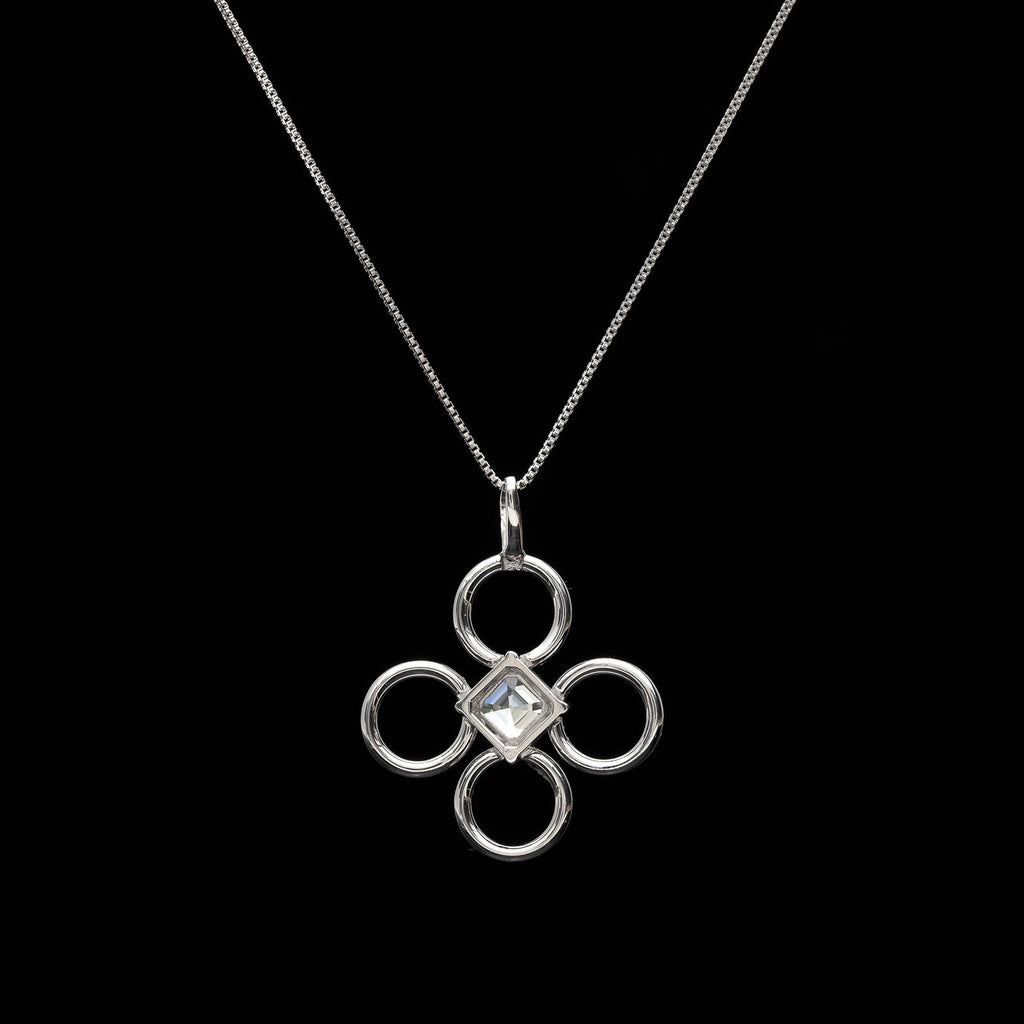 Platinum GIA 0.97ct H/VS1 Diamond Clover Pendant