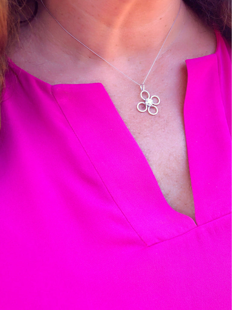 Platinum GIA 0.97ct H/VS1 Diamond Clover Pendant