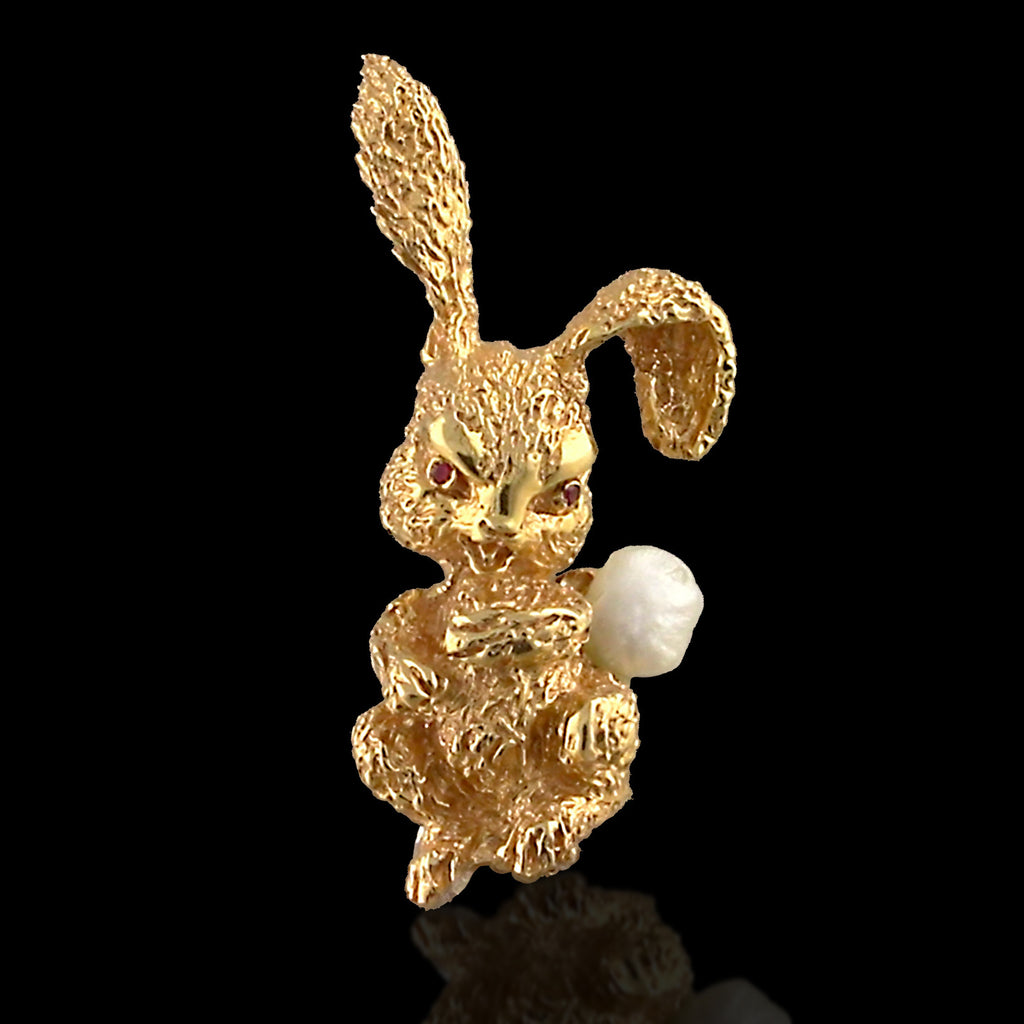 Vintage Ruser Pearl Yellow Gold Rabbit Pin, circa 1950s
