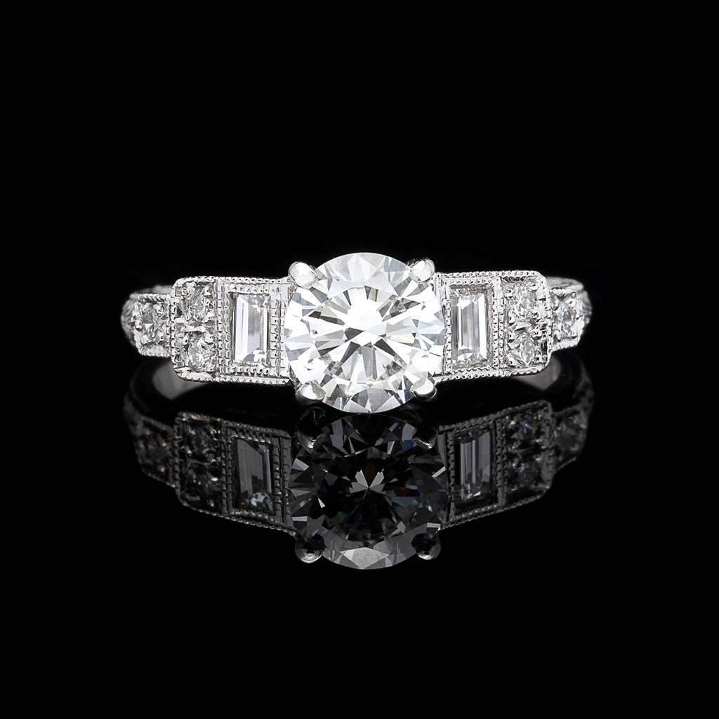 GIA 0.95-ct E/VS2 Diamond Platinum Engagement Ring