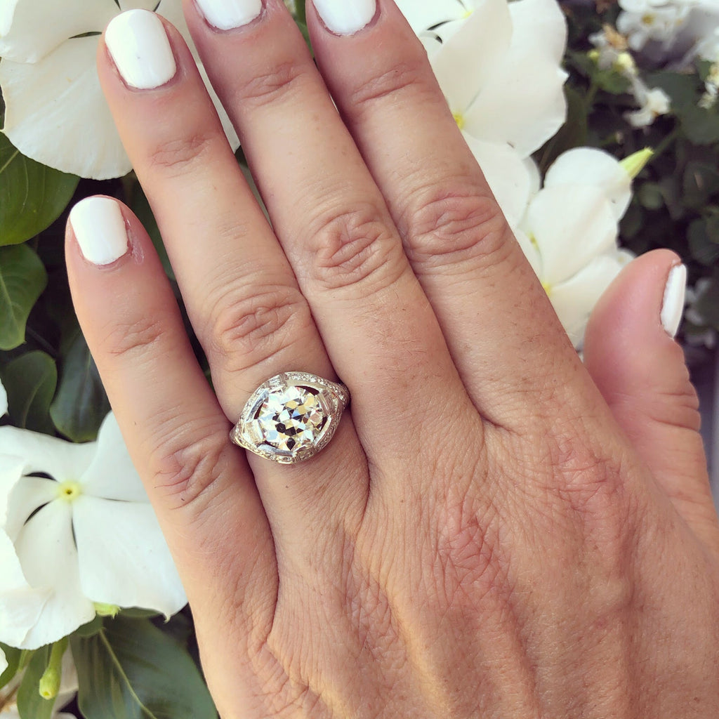 Art Deco 2.70ct Round Transitional Cut Diamond Platinum Ring, circa 1930s