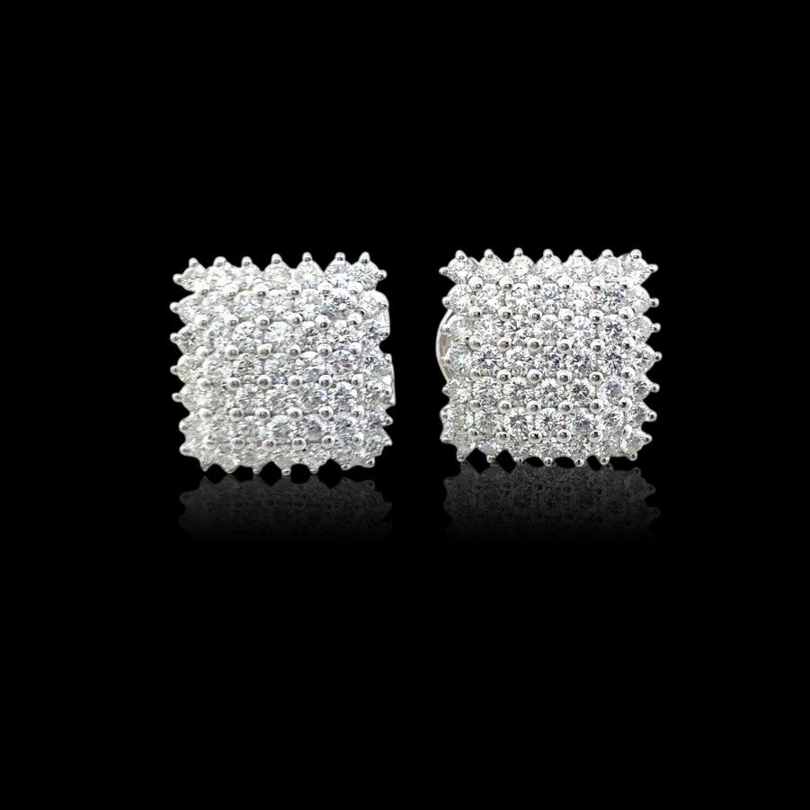 Diamond and 18k White Gold Earrings