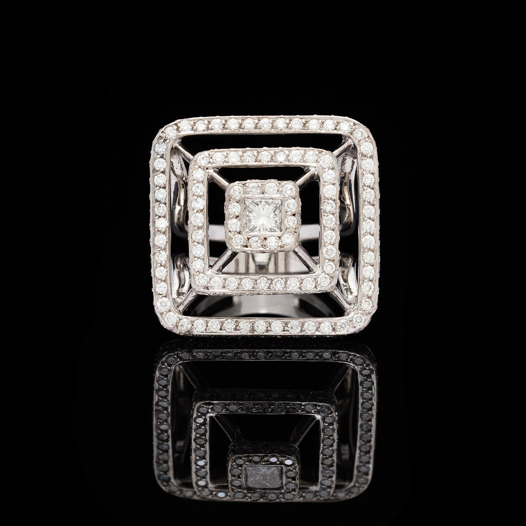 Contemporary Mimi So New York Large Pyramid Diamond Ring