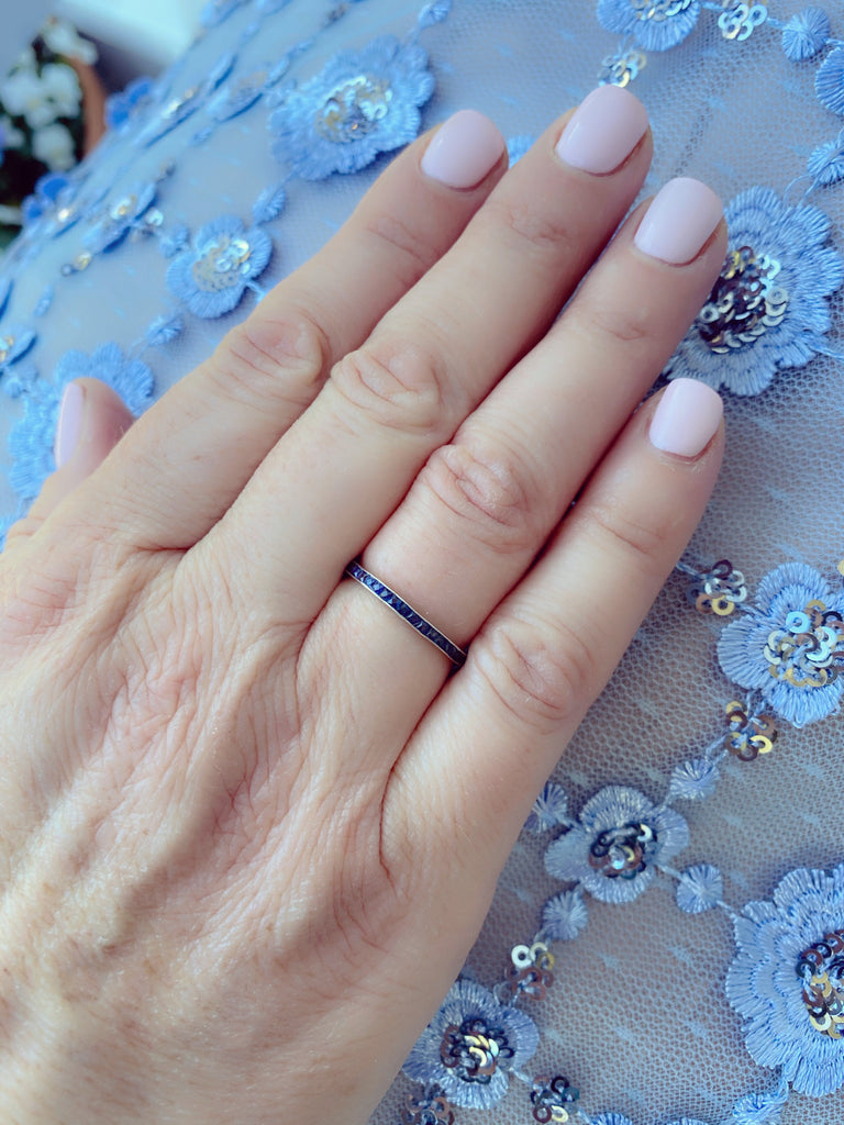 Art Deco Sapphire & White Gold Eternity Band