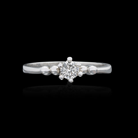 Diamond & Platinum Engagement Ring